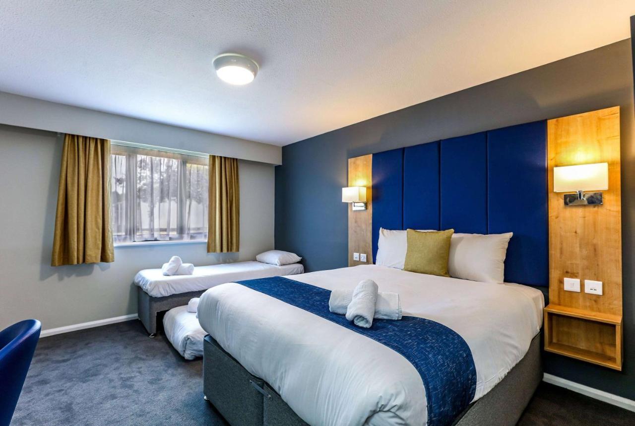 Days Inn Warwick Northbound M40 Ashorne Bagian luar foto